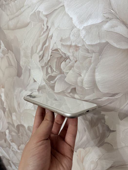 IPhone 11/128Gb - В отличном состоянии