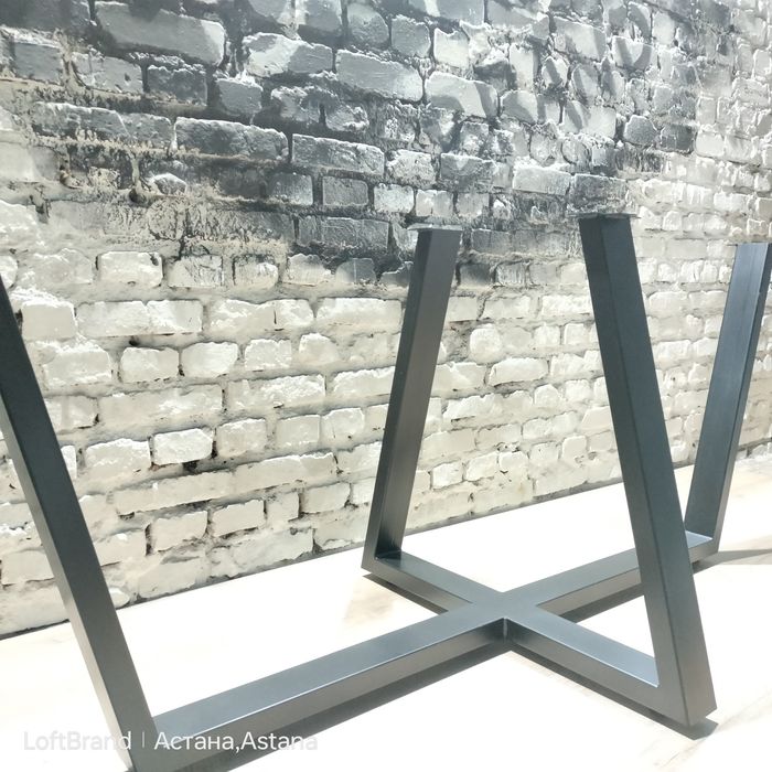 Подстолье в стиле лофт. Лофт мебель