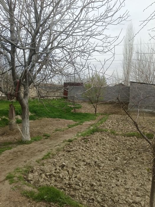 Yer uchastka sotiladi