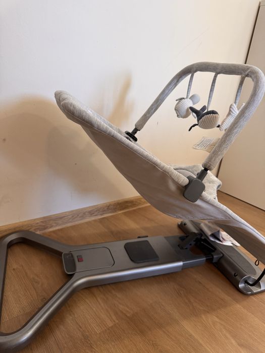 Бебешки шезлонг 3 в 1 Ergobaby - Evolve Grey