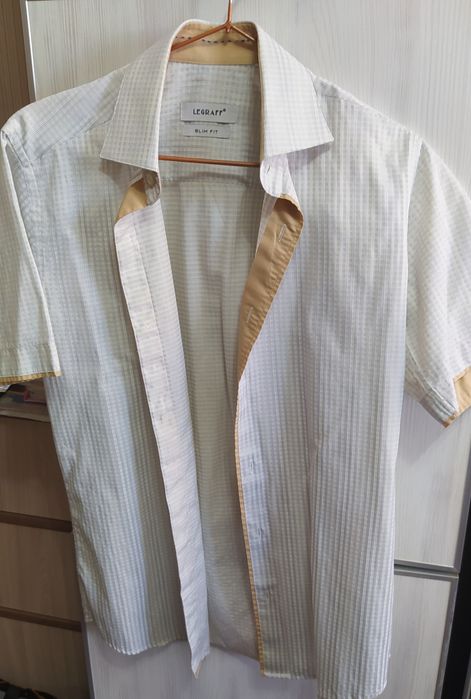 Пиджак, рубашки 44-46 р