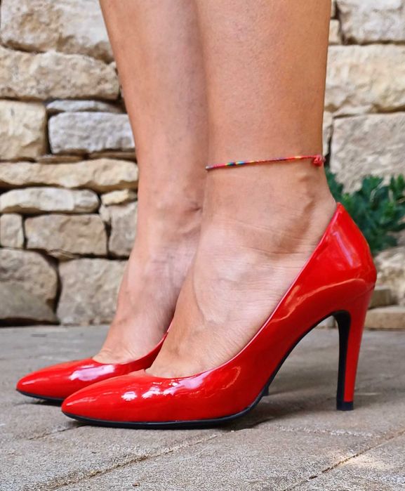 Pantofi cu toc de piele