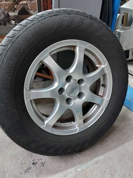Гуми с джанти, 16-ки за Toyota Rav4