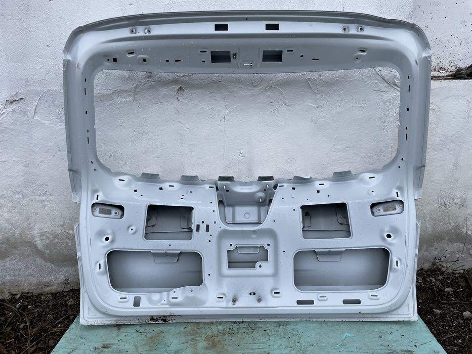 Заден капак багажник за Skoda Karoq Шкода Карок 3бр