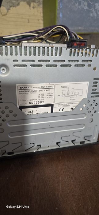 Автокасетофон Sony CDX-S2250