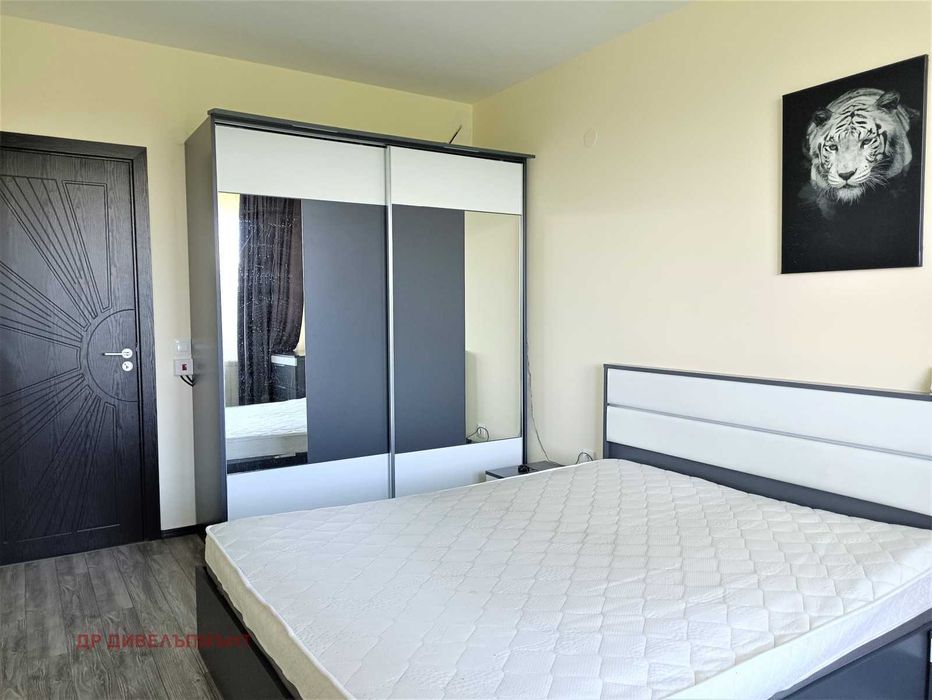 Дава се под наем Двустаен апартамент в София, Студентски град - 65 кв.м за 715.81 € - Снимка #12