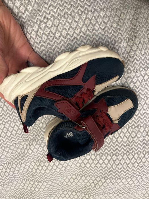 Vicco кроссовки 26 размер на мальчика