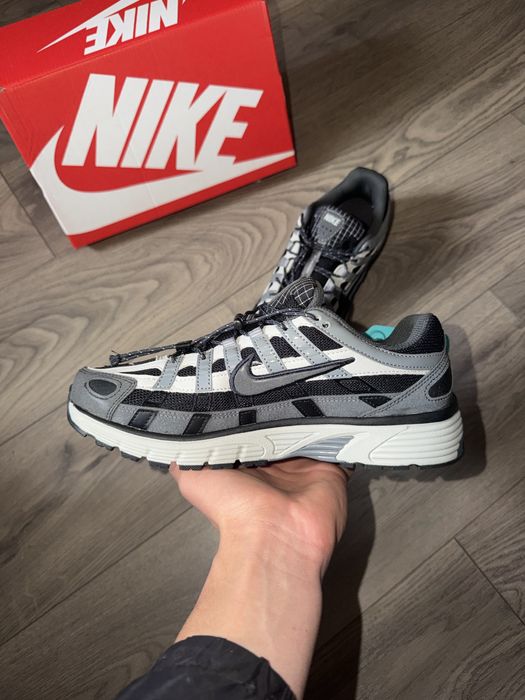 Nike p6000
