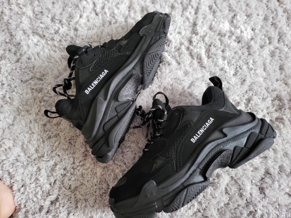 Balenciaga Triple S