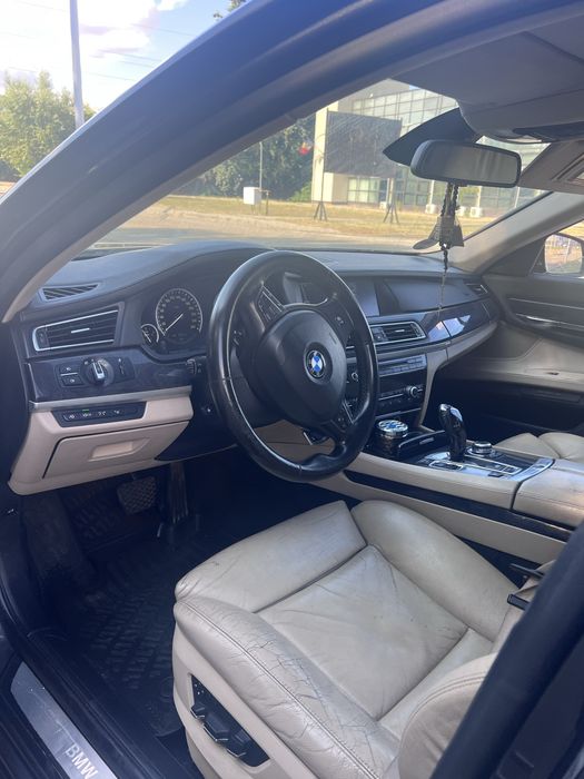 Vand urgent bmw 730