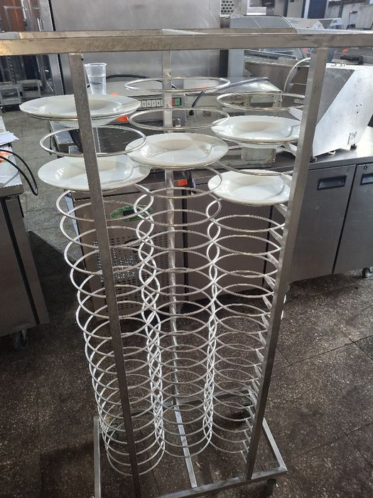 Количка за чинии/ тави за пица