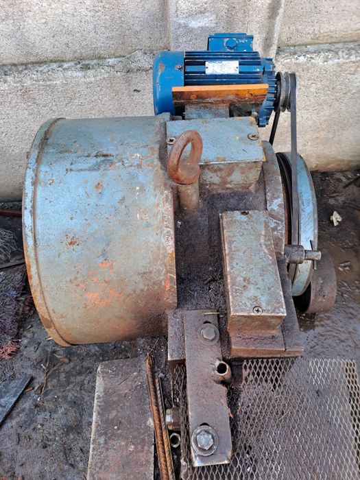 Vand ghilotina  presa  mecanica  taiat  fier beton