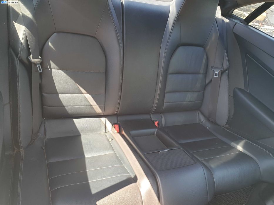 Bancheta Spate Sezut cu Spatar Piele Neagra Mercedes Clasa E Class W207 A207 C207 Coupe Cabrio 2009 - 2016 [K5596] [K5599]