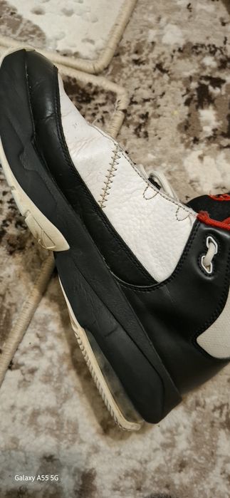 Adidași jordan uisex nr 41 interior 26 cm