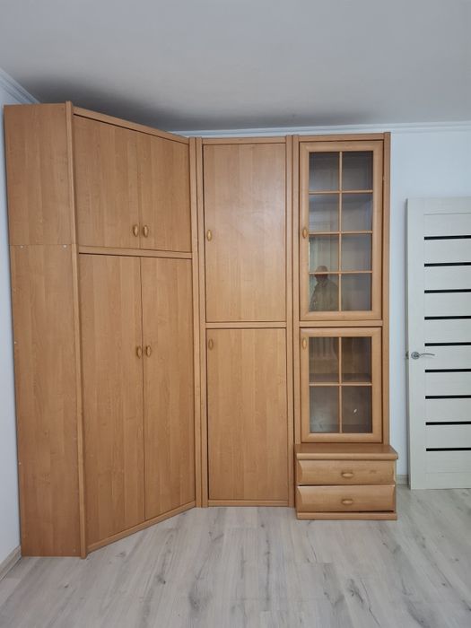 Продам стенку б/у