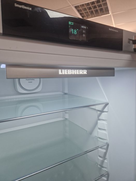 Хладилник Liebherr A++ 380 литра Smart