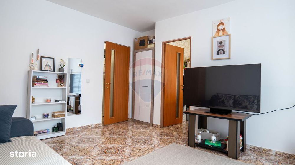 Garsonieră în vilă modernă (2015) | Liniște și intimitate