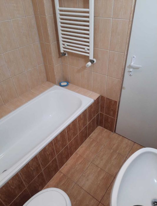 Inchiriez Apartament ZERO cheltuieli