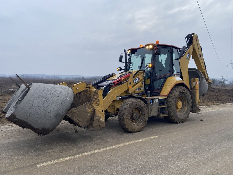 Buldoexcavator de inchiriat