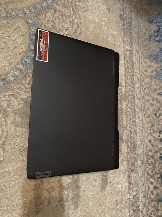 Продаю ноутбку Lenovo