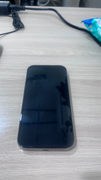 iPhone 16 pro titanium