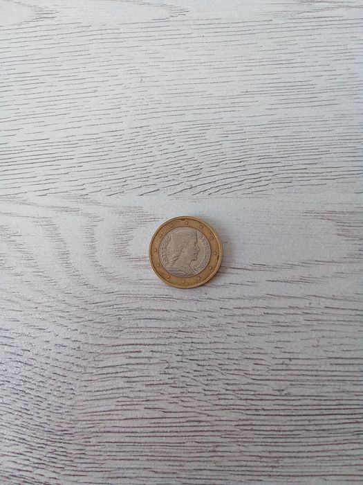 Монеты продам разных стран