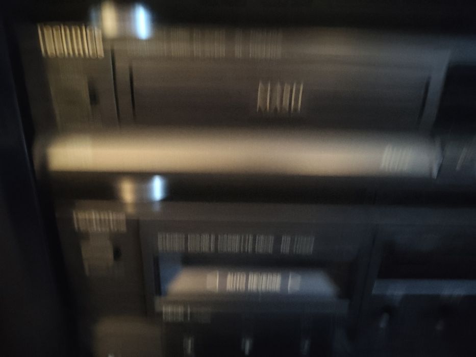 Linie technics cu Rack și boxe bonus
