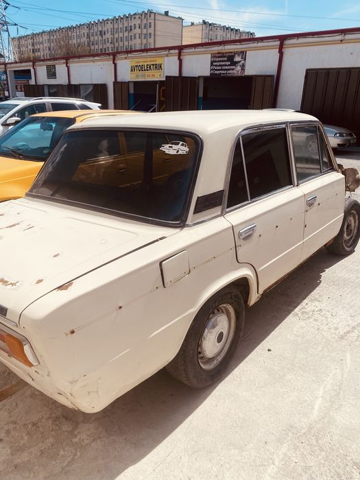 Ваз 2106  год 1988