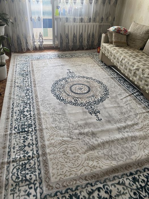 Продам Новый ковер