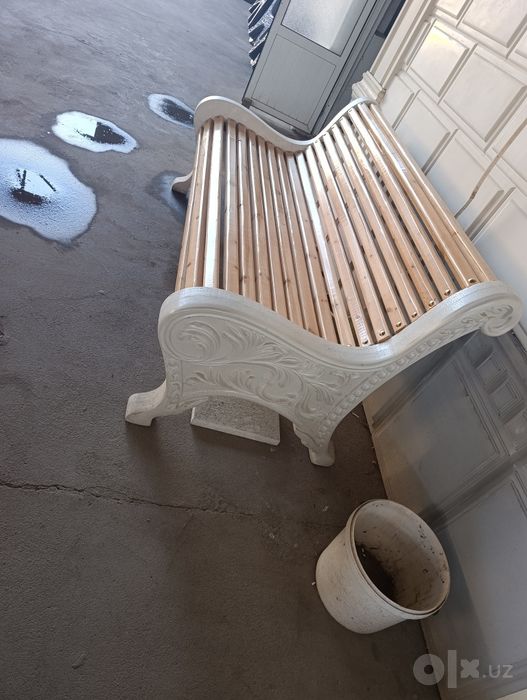 Мирамирни скамеяка гултувак урна