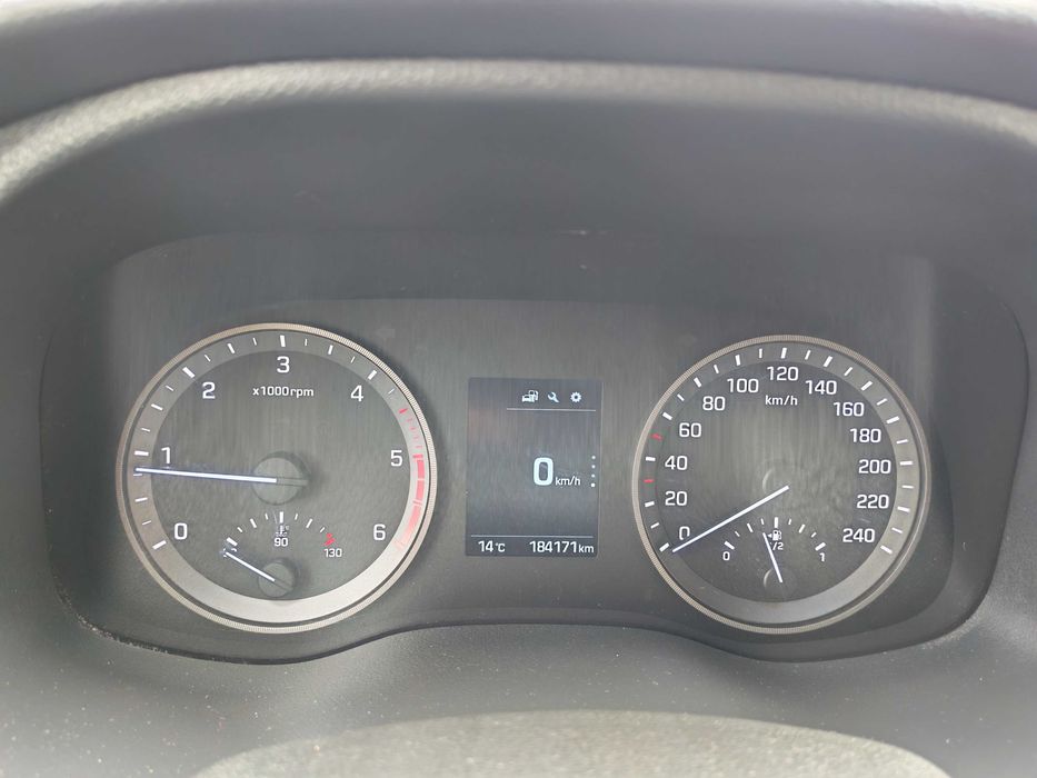 Hyundai TUCSON 2.0 CRDI, 136 CP, Climă, an 2015, Euro 6, Tracțiune 4X4