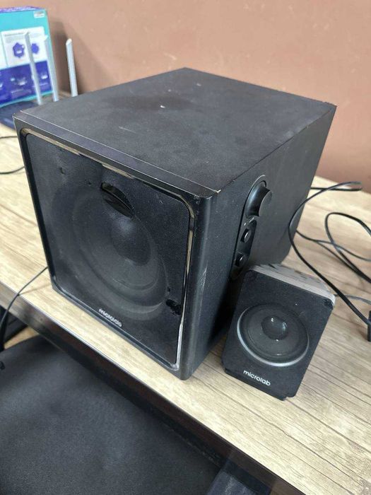 Microlab M 800 Kalonka