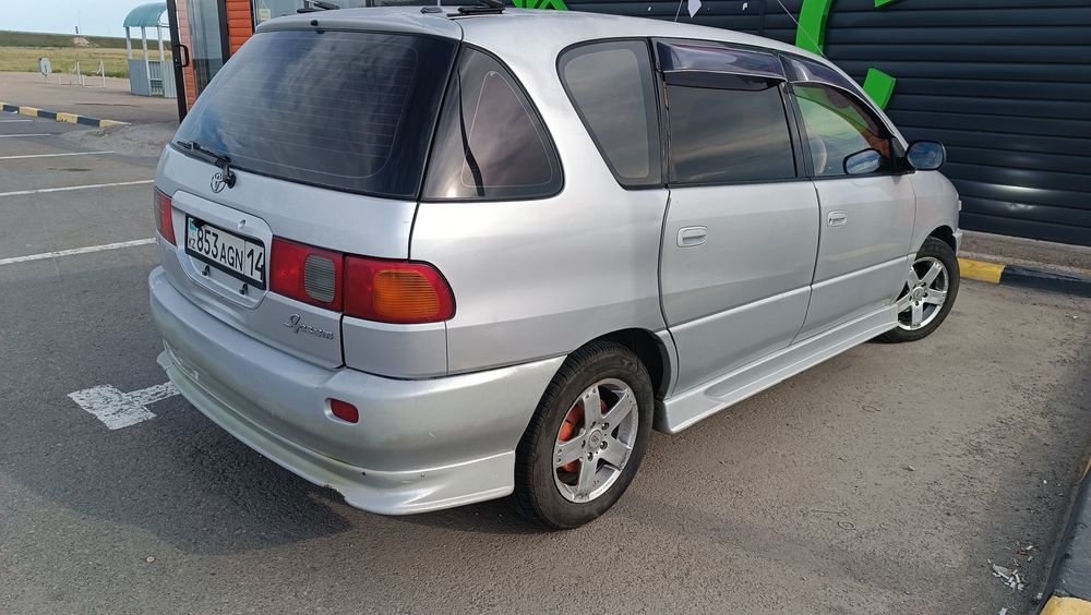 Продам Тойота Ипсум