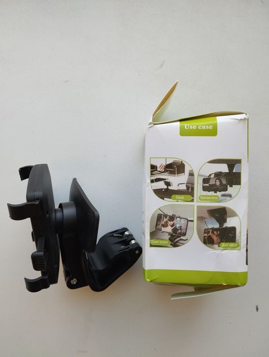 Держатель для телефона в автомобиле