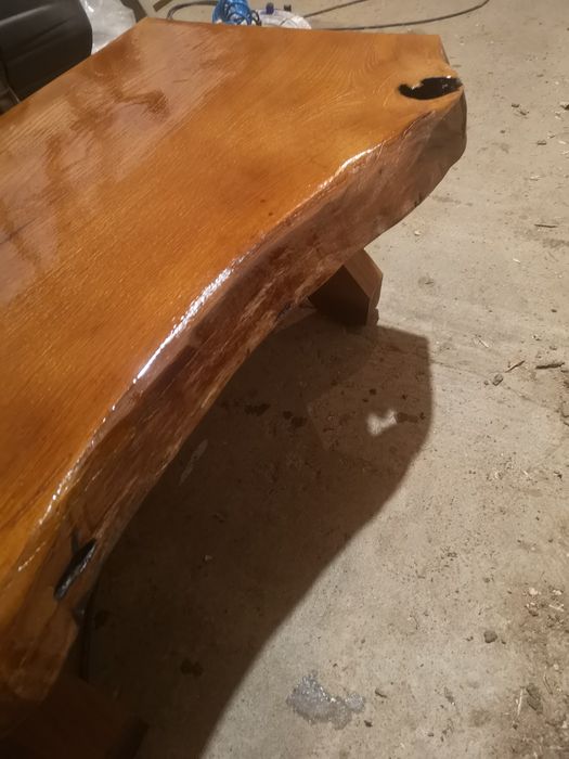 Vând masa de cafea stejar lucrata manual