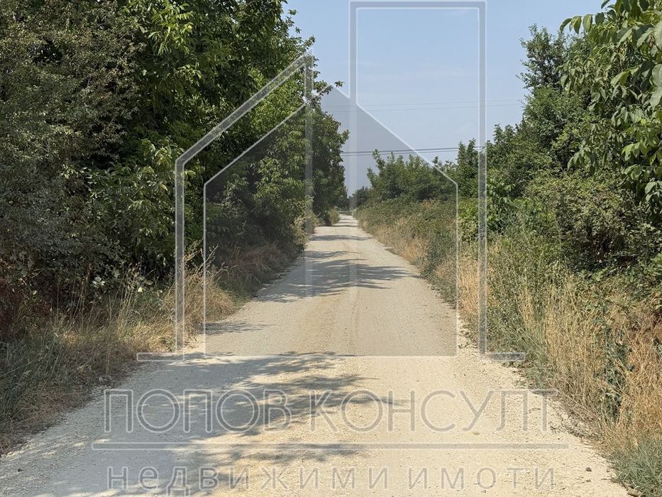 Продава се Парцел в Пловдив, Индустриална зона - Юг - 20750 кв.м за 74 €/кв.м - Снимка #1