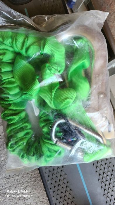 Збруя, еластичен кабел с амортисьор, кука и карабинер