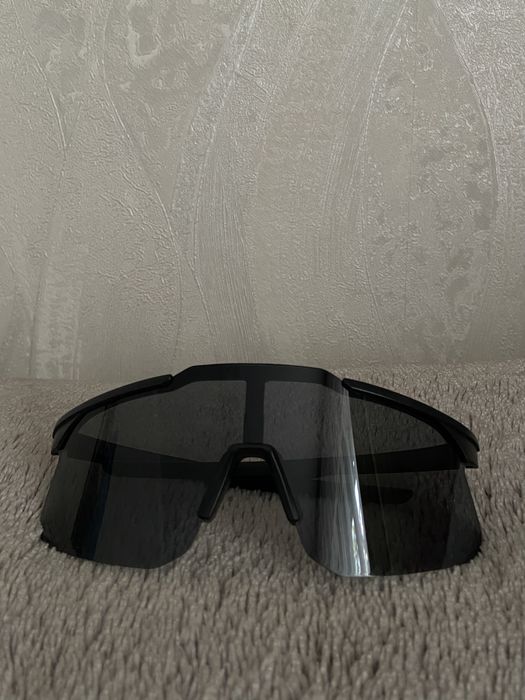 Спортивные очки