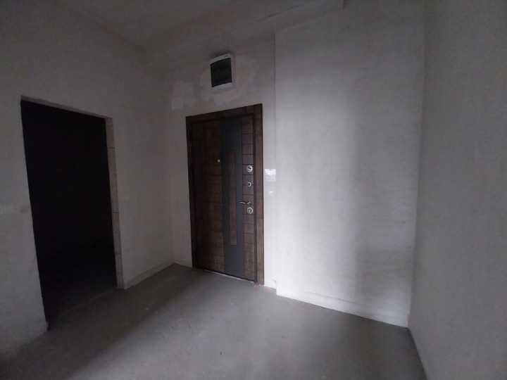 Продаваме тристаен апартамент в West point Младежки хълм