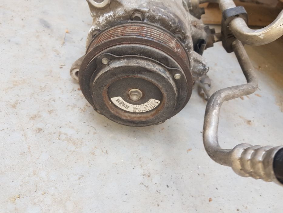 Компресор климатик бмв ф10 ф11 н57