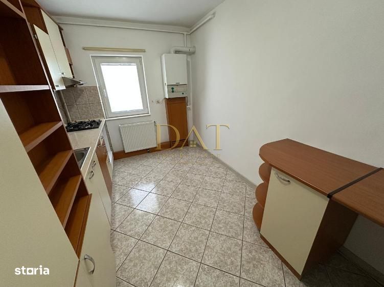 Apartament 3 camere | 2 bai | etaj intermediar | Piata Flora
