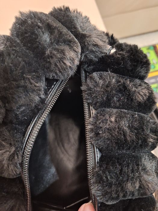 Нова  пухкава чанта