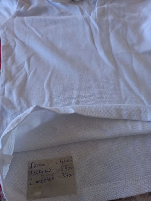 Vând urgent 6 tricouri polo, 9-12 ani