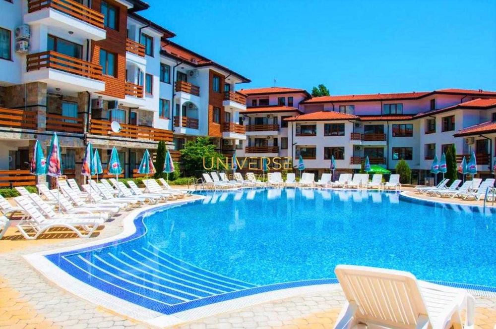 Продава се Двустаен апартамент в с. Кошарица, Област Бургас - 64 кв.м за 557 €/кв.м - Снимка #12