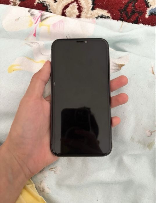 Продам iPhone 11 без коробки