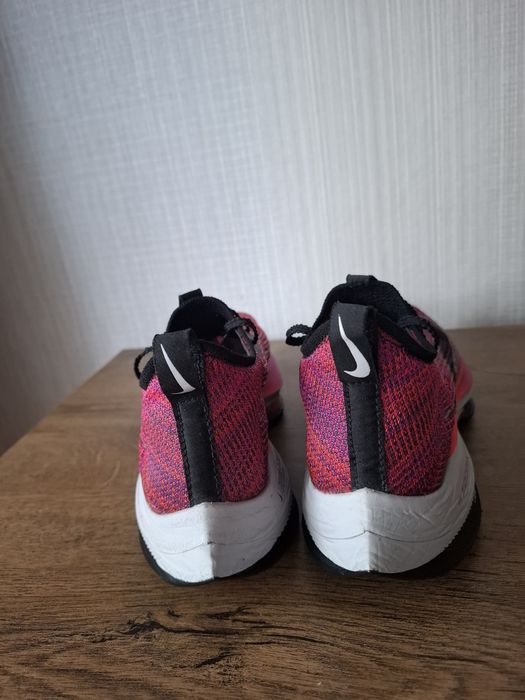 Nike air Zoom alphafly маратонки 37 номер.