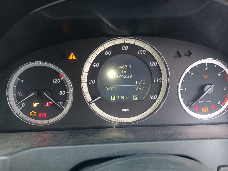 Мерцедес ц200 646