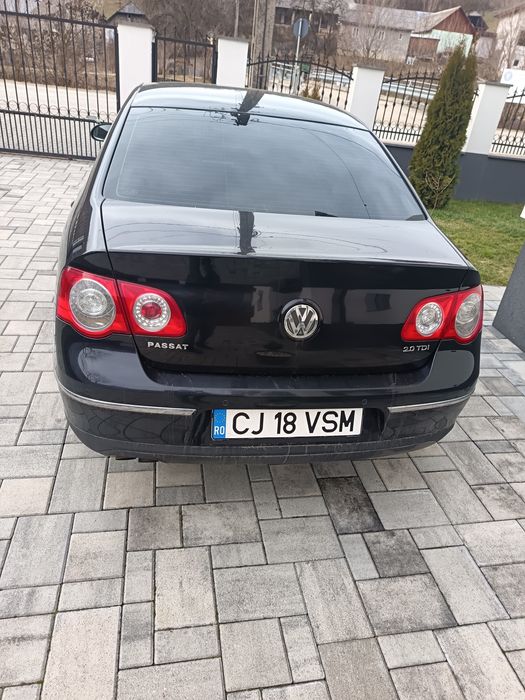 Vând volkswagen pasat