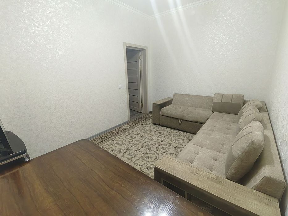 Motrid 2 xonali jixozlari bilan sotiladi