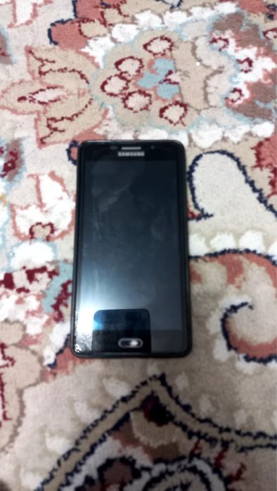 Телефон самсунг